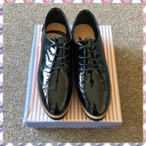 Women’s Patent Oxfords